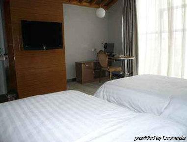 Super 8 By Wyndham Urumqi Mei Hao Exterior photo